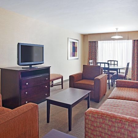 Holiday Inn Express Hotel & Suites Nogales, An Ihg Hotel Room photo