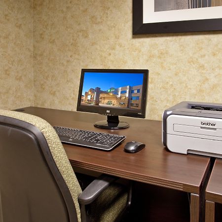 Holiday Inn Express Hotel & Suites Nogales, An Ihg Hotel Facilities photo