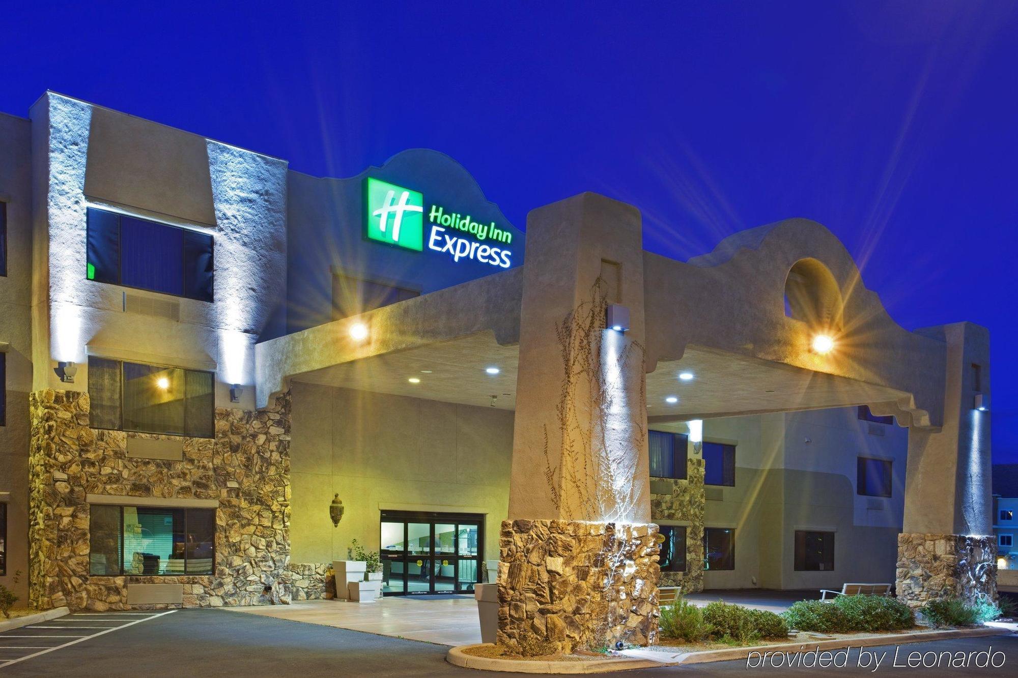 Holiday Inn Express Hotel & Suites Nogales, An Ihg Hotel Exterior photo