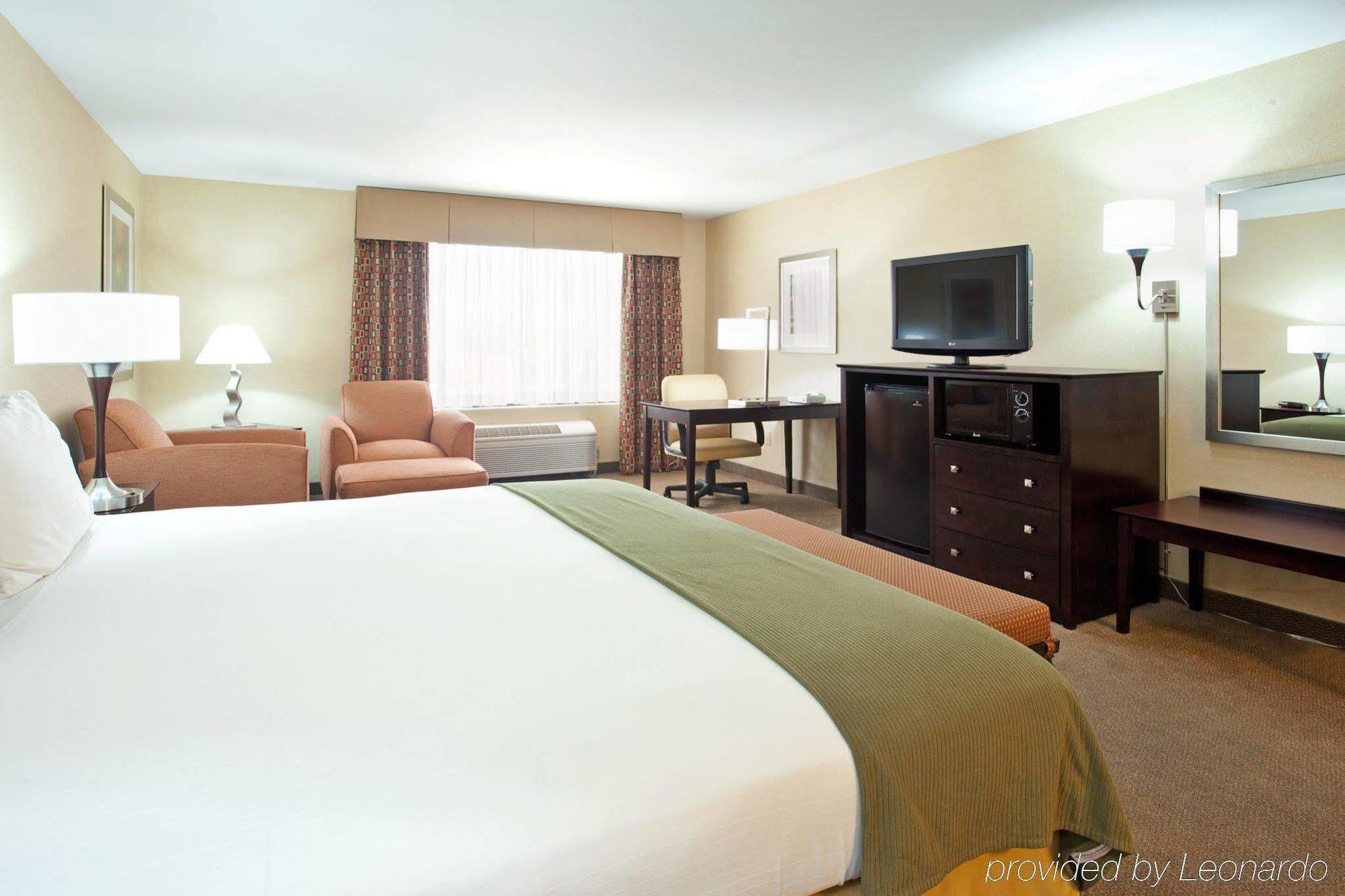 Holiday Inn Express Hotel & Suites Nogales, An Ihg Hotel Room photo